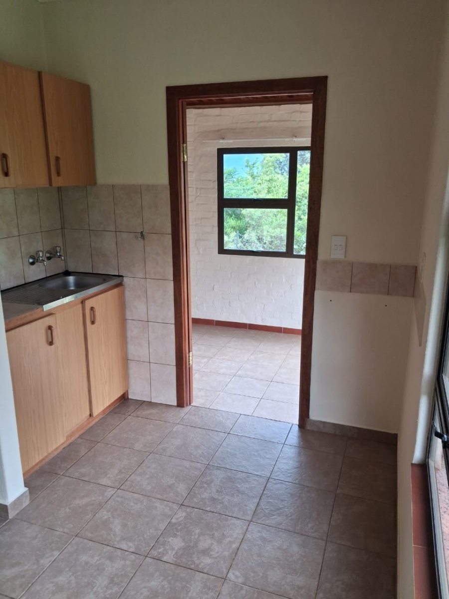 To Let 1 Bedroom Property for Rent in De Rust AH North West